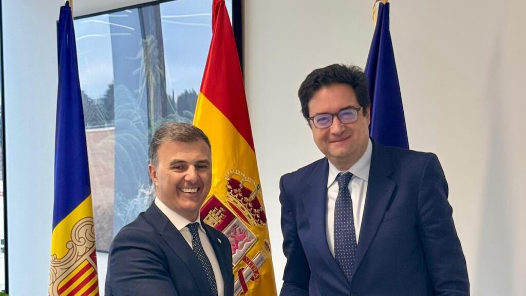 アンドラとスペイン、デジタル変革に関する新たな了解議定書に署名