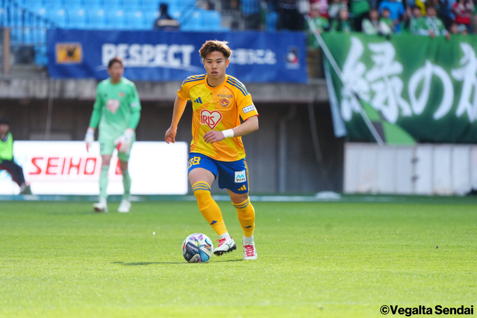 一家に一台？いや、二台も三台も欲しい！新システムで“楽しさ”を噛みしめるベガルタ仙台・髙田椋汰の充実 - footballista | フットボリスタ