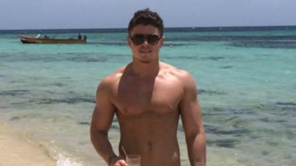 火災警報器を作動させネスレ工場を「トイレで電子タバコを吸った」ために強制退去させられた労働者が解雇、2万2000ポンドの賠償金を獲得