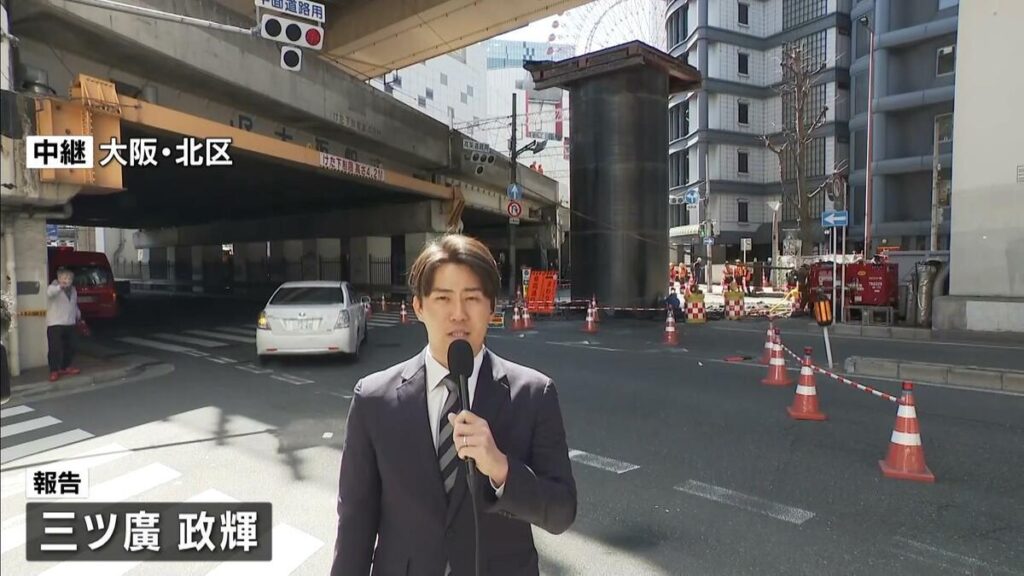 「巨大な銀色のパイプ」が地面から十数メートル突き出す 下水工事用の金属製 徐々に下がるも新御堂筋が通行止め 大阪市が原因調査 大阪・北区