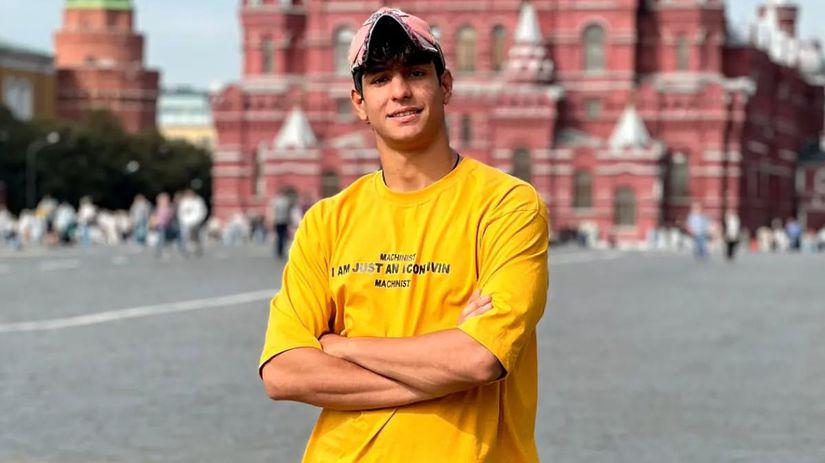 19歳のイラン人レスラー、サレハが他の2人とともに処刑された