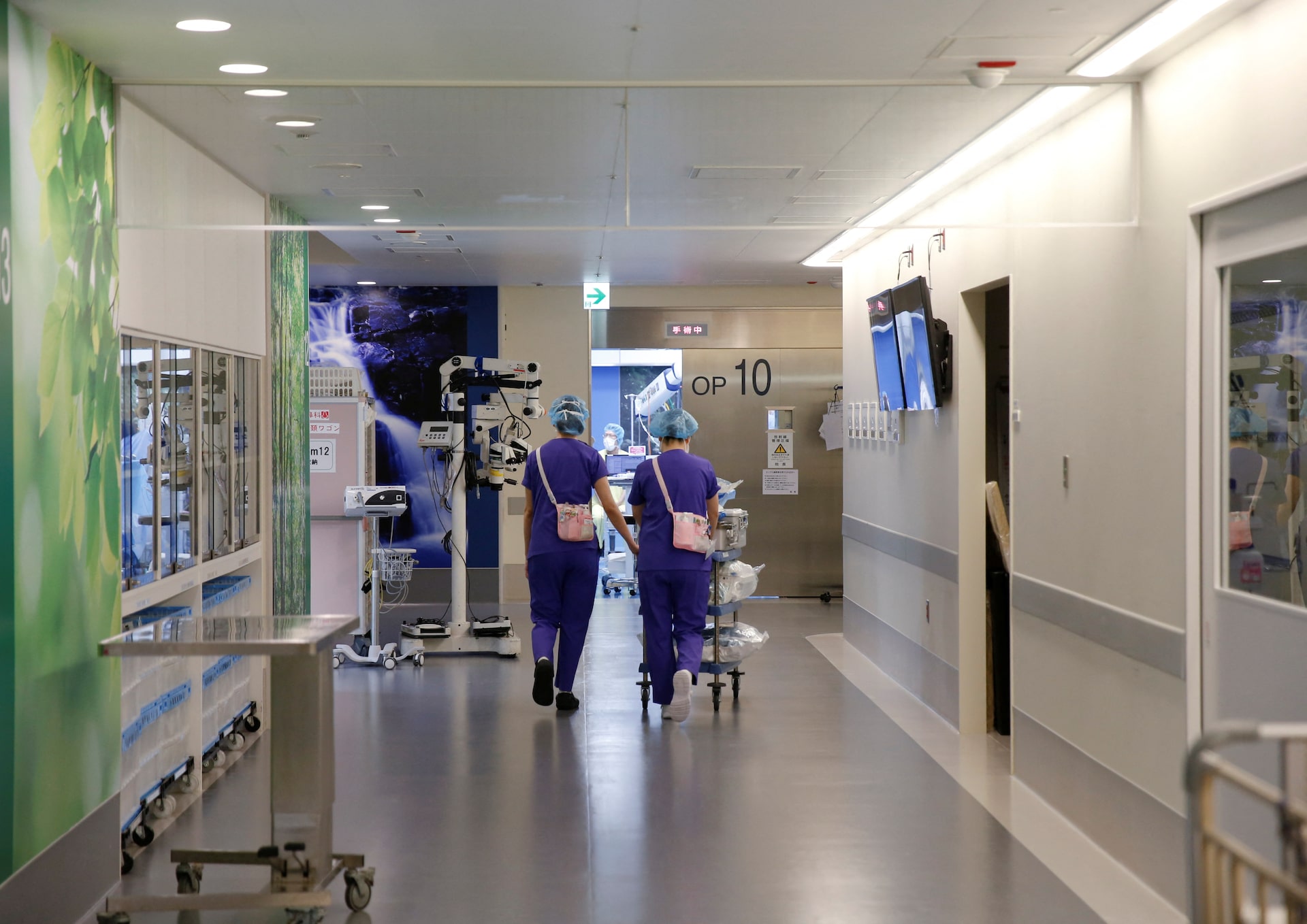 ナフサ不足で医療機器が出荷困難の可能性、透析・手術用の品目　4━8月にかけて＝関係者