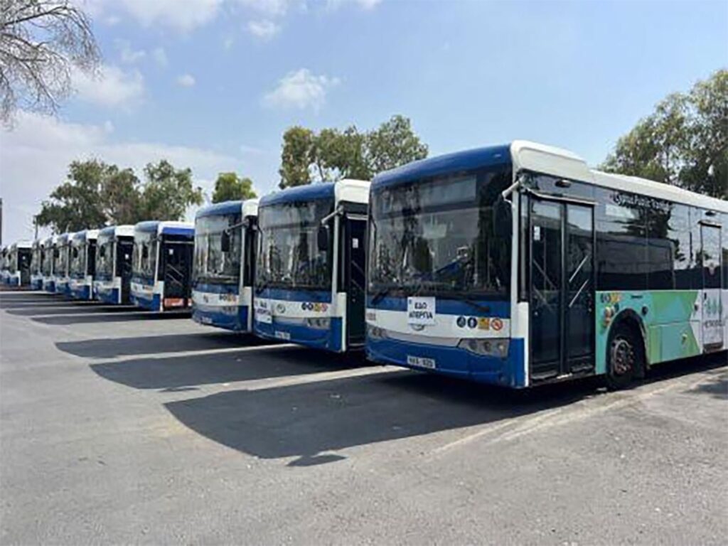 キプロスはEUで最後に公共交通機関を利用