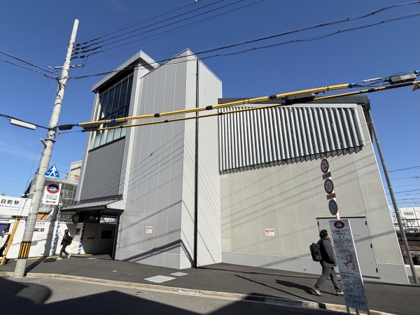 JR京都線の向日町駅