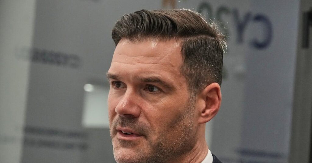 スウェーデン、「誠実な生活」を守らない移民を国外追放へ