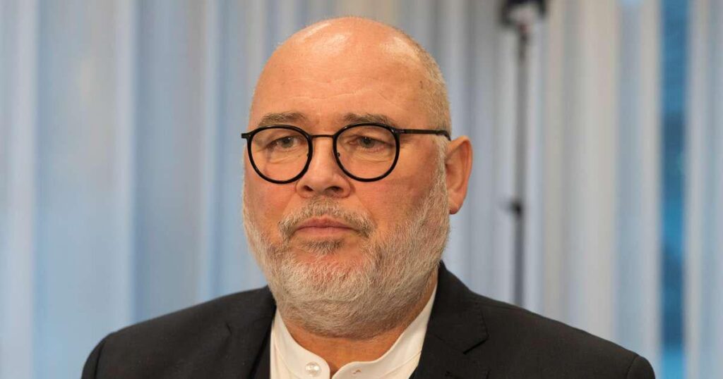 著作権侵害に対する罰金の最高額を引き上げたい