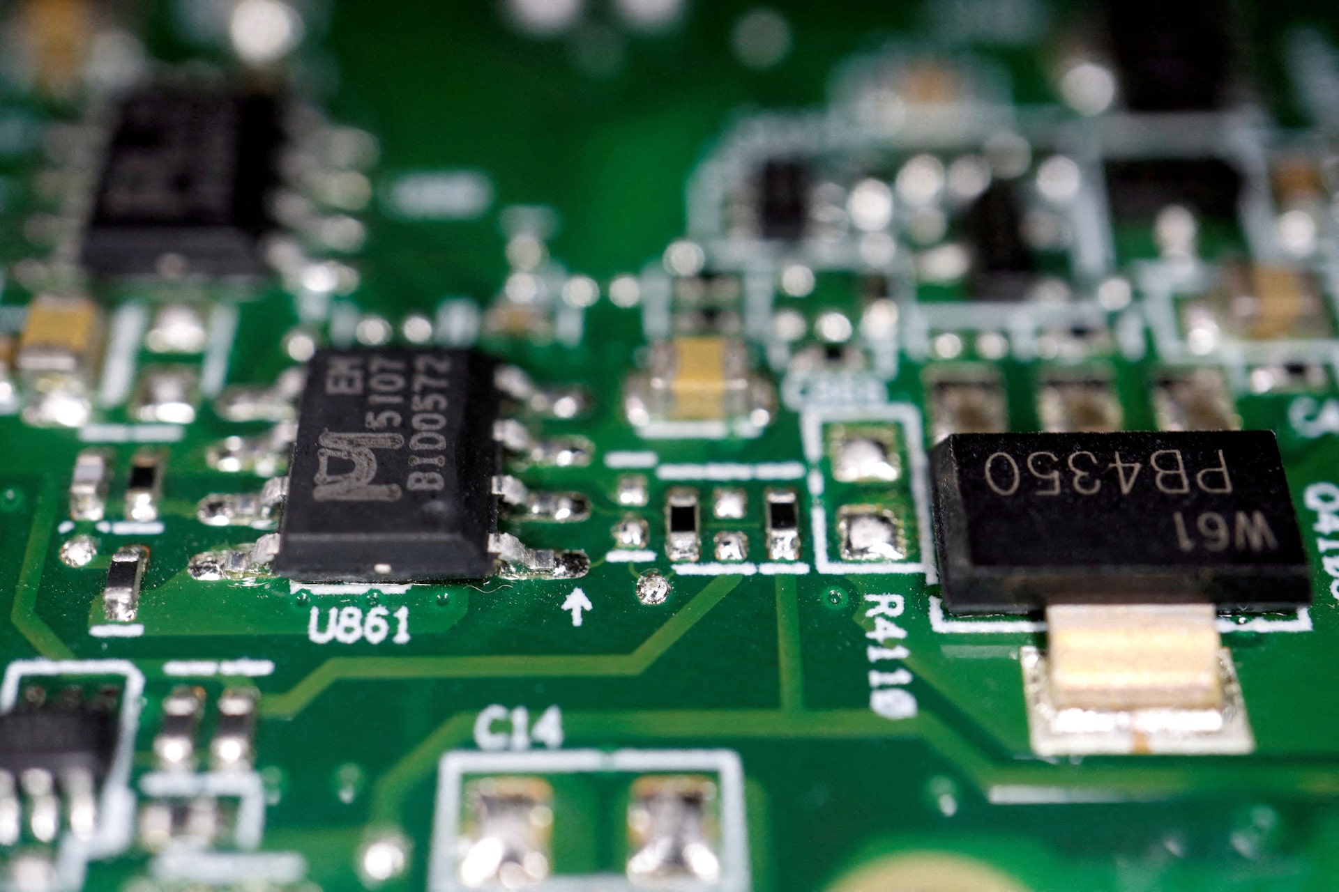 中国半導体大手の華虹、7ナノ技術開発し量産準備中＝関係者
