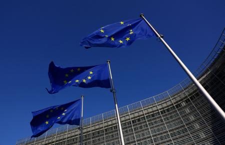 EU、成人サイト「違法」見解 未成年の利用防止、保護策不十分