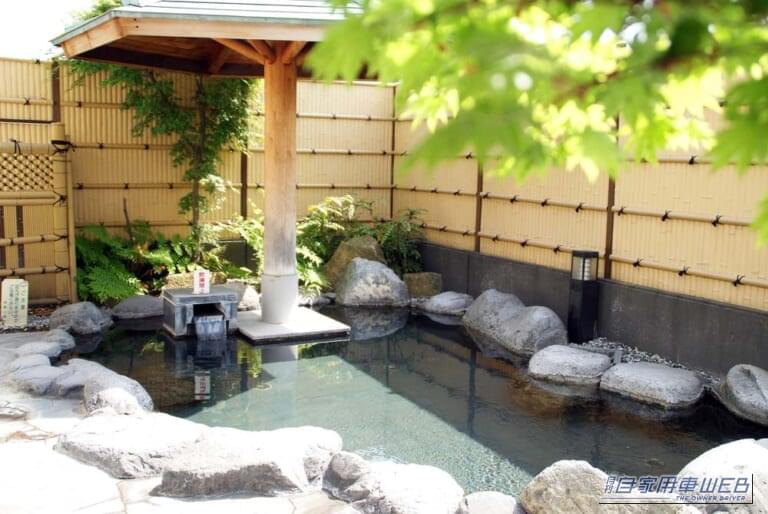 車中泊で気軽に旅をしたい方にオススメ! 快適に、そして安全に楽しめる『RVパーク』最新情報。【長野県大町市/RVパーク ゆーぷる木崎湖温泉 湖畔の駅】│月刊自家用車WEB – 厳選クルマ情報 月刊自家用車