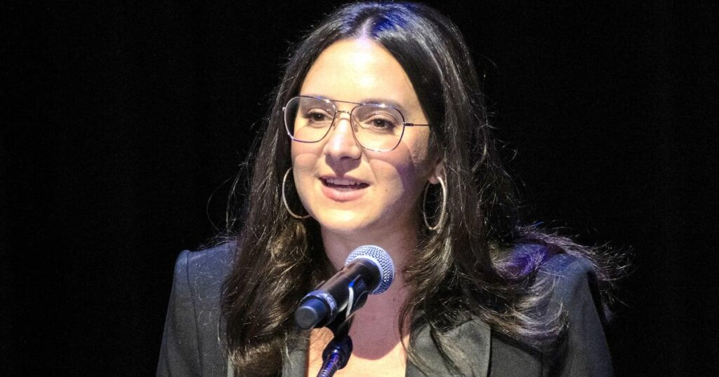 MAGAでコーディングされたCBSのボスがアメリカで最も貴重な番組を殺害 |バーリ・ワイス氏は、ネットワークの100年にわたるプログラムを廃止する必要があると述べた。