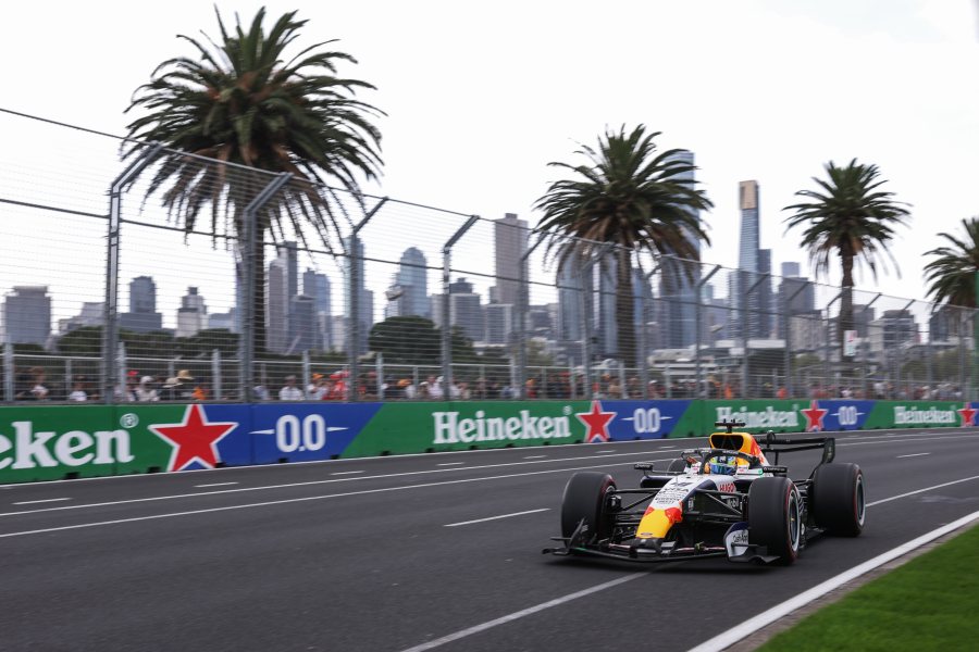 【F1オーストラリアGP予選Q2】ラッセル最速、メルセデスとフェラーリが上位･･･レーシングブルズ勢は危機一髪の接触寸前 | TopNews - TopNews