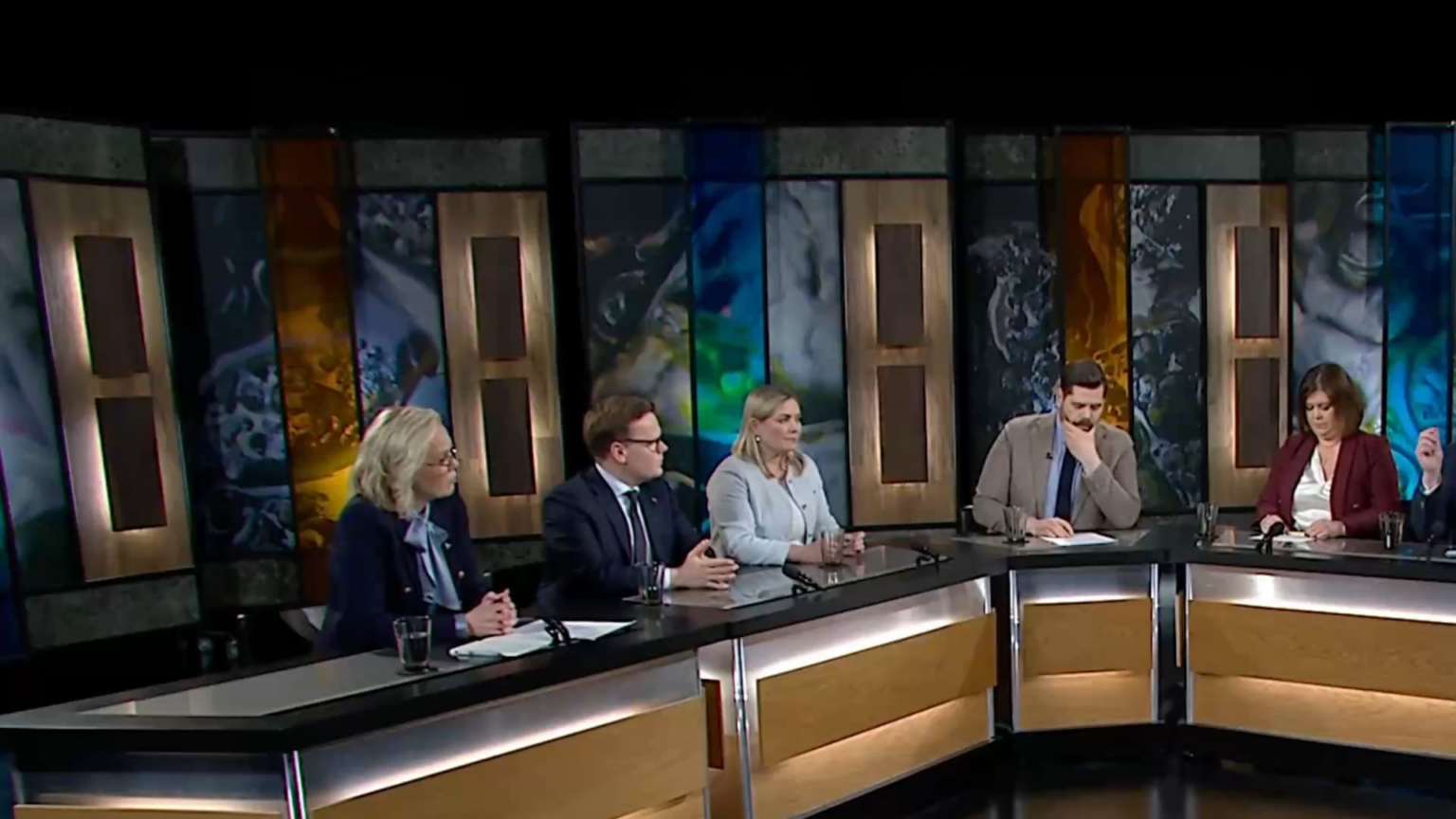 情報源の調査に関する SDG: 「これは空のコンクリートです。実はまだ読み終わっていません」 (シルフリズ、2026 年 3 月 9 日)