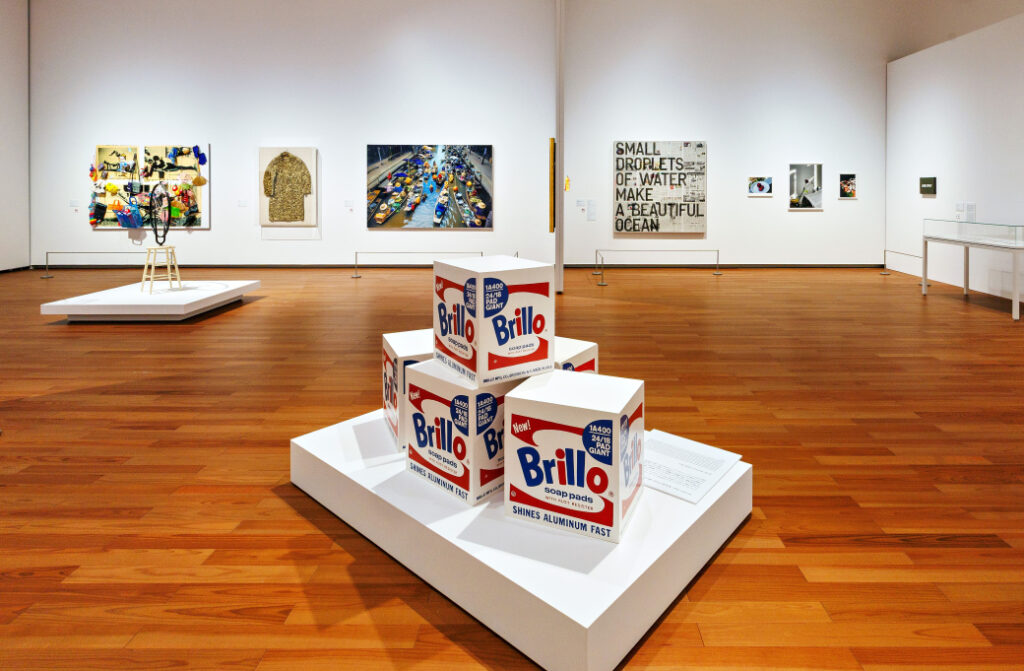 尾﨑信一郎館長に聞く、鳥取県立美術館の魅力とアンディ・ウォーホル《ブリロ・ボックス》のその後 | FEATURE【アートニュース・特集記事】 | 美術館・展覧会情報サイト アートアジェンダ