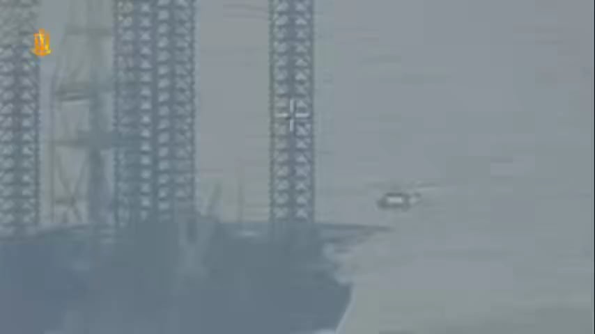 ウクライナ海軍は、黒海の「シヴァシュ」掘削プラットフォームに着陸しようとしていたロシアのカモフKa-27を破壊した。