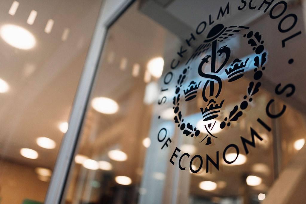 SSE の質問、ストックホルム経済学部のヤウタジュム