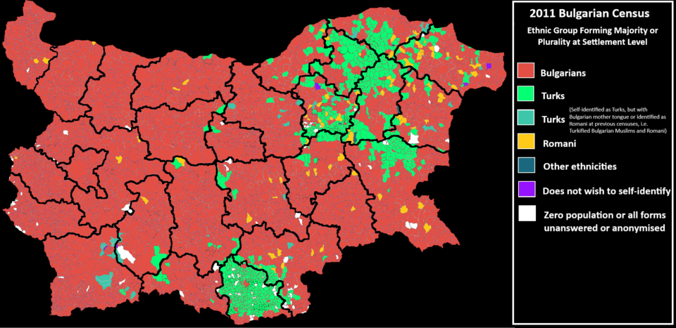 トルコの少数民族がトルコ国境近くではなく北部に住んでいるのはなぜですか?