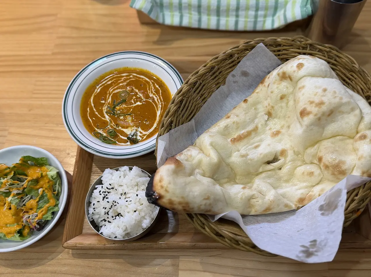 【神戸市東灘区】本格インドカレー店「Asian Kitchen PAR（パール）」岡本店 ナン食べ放題付きで、1,100円って安すぎる～♪
