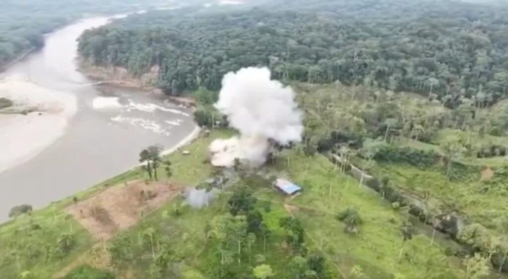 ヘグセスがエクアドルで米国が爆撃したのは実は酪農場だったとヘグセスが発言した麻薬キャンプ：報告書