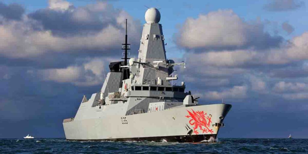 イギリス海軍、デアリング級駆逐艦「ドラゴン」を東地中海へ派遣　中東の軍事衝突を受け | フネコ - Funeco
