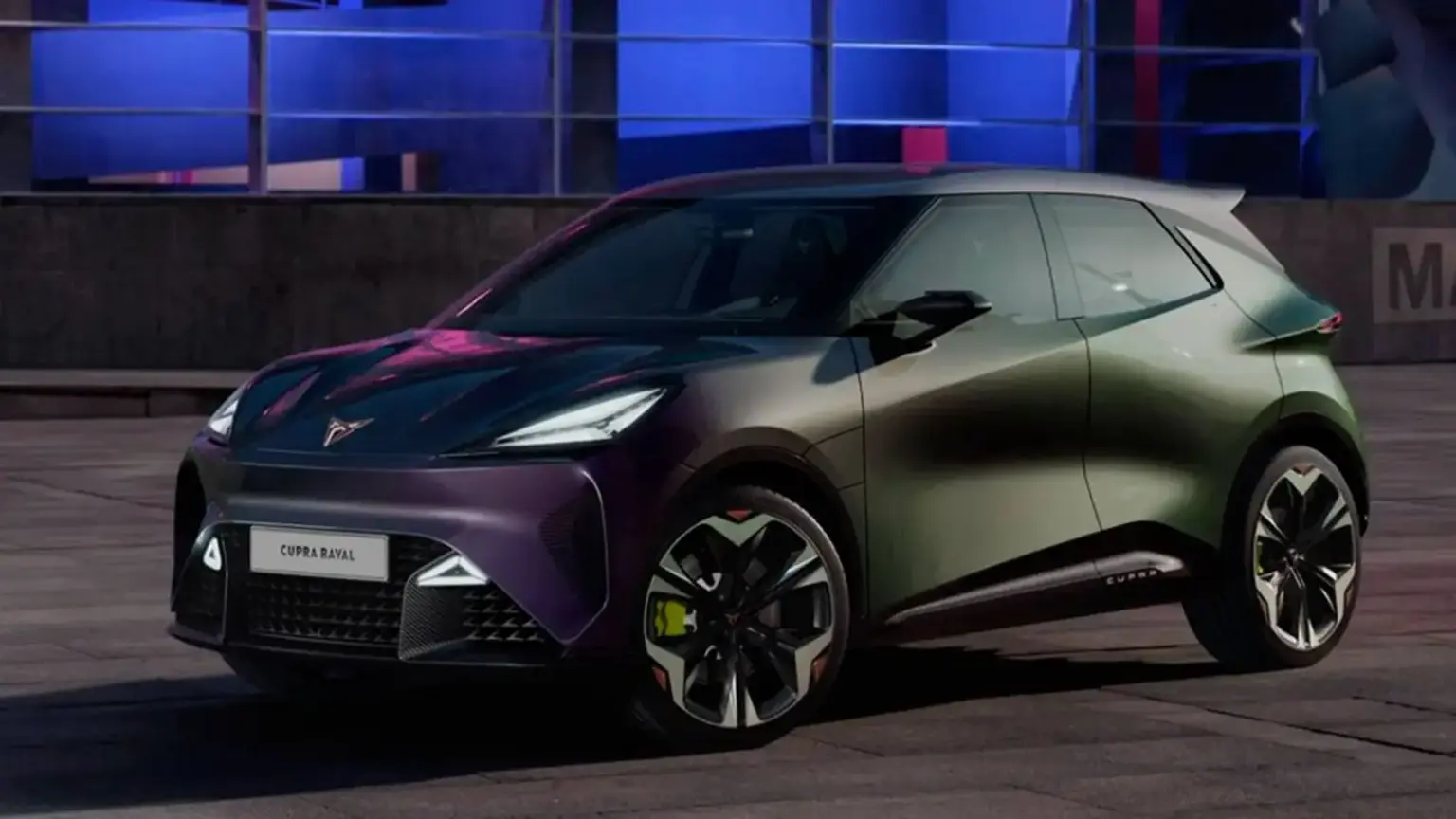 Cupra Raval 2027年モデル、欧州デビュー前にスパイショットで発見