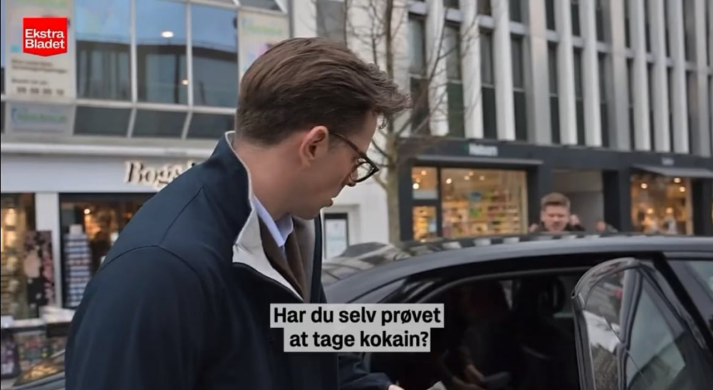 アレックス・ヴァノプラス氏との1分半。LA会長としてコーラを飲んだかどうかは答えたくない