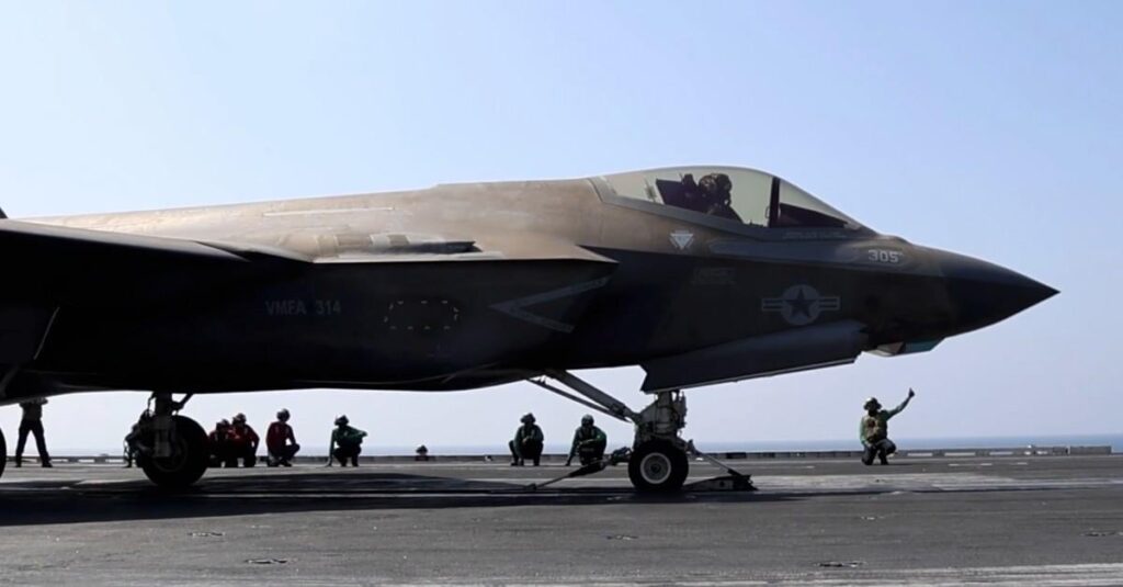 保守派は突然F-35ジェット機の代替機を欲しがる