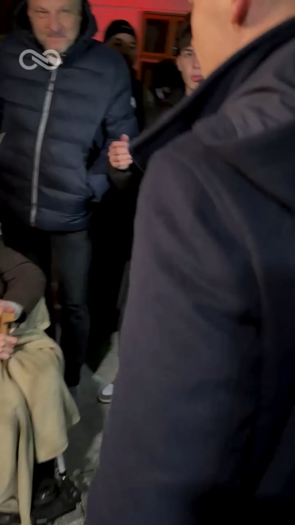 ミリおばさんはただ平和に暮らしたいだけです - それが彼女が TISZA に投票する理由です