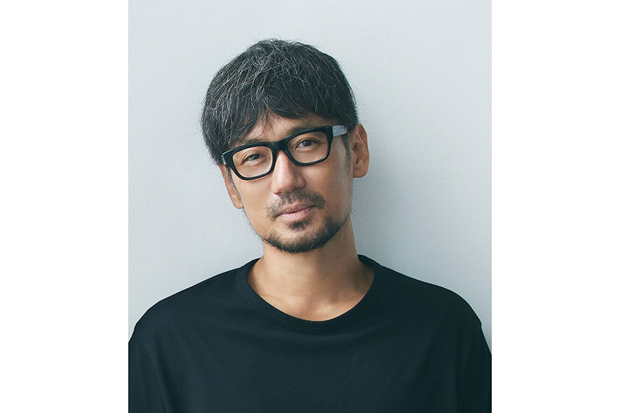 ヘアメイクアップアーティスト・河北裕介氏。コスメブランド「&be（アンドビー）」のプロデューサーも務める