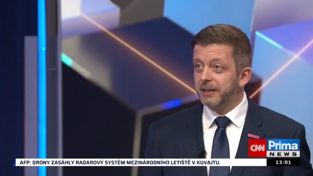 オーストリア人がオカムルに「この州では約10人が同じ犯罪容疑で裁判所に出廷する。あなたではない、あなたはバイエルン車で走り去った」
