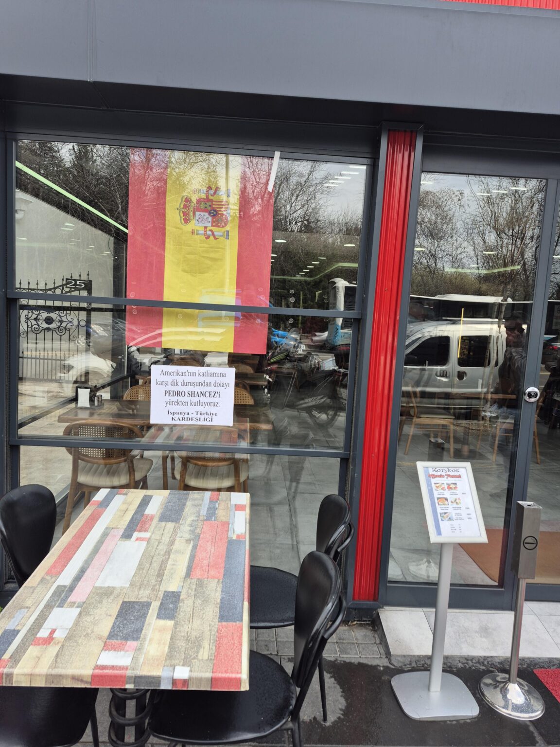 トゥルキエのただのレストラン