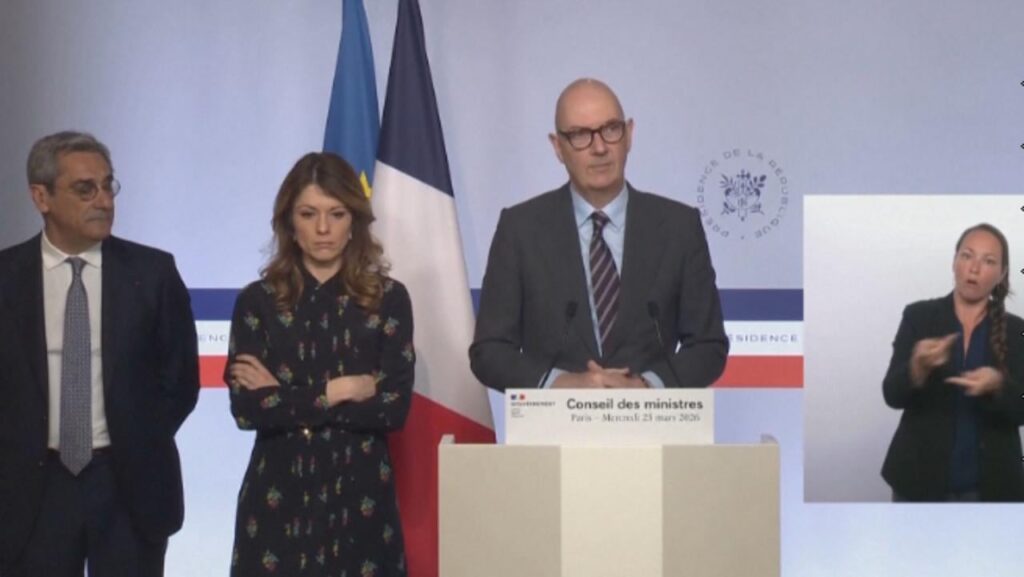 フランス、石油危機を認め、湾岸のエネルギーインフラが30～40％破壊されたと発表