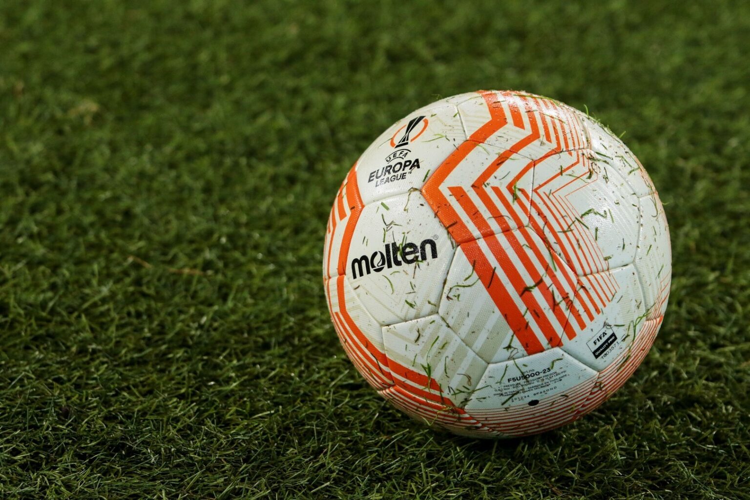 UEFAヨーロッパリーグ16強の結果と準々決勝進出が確定した結果 – – Gamereactor ヨーロッパリーグ:16強の期待外れの第1戦の結果 - - Gamereactor