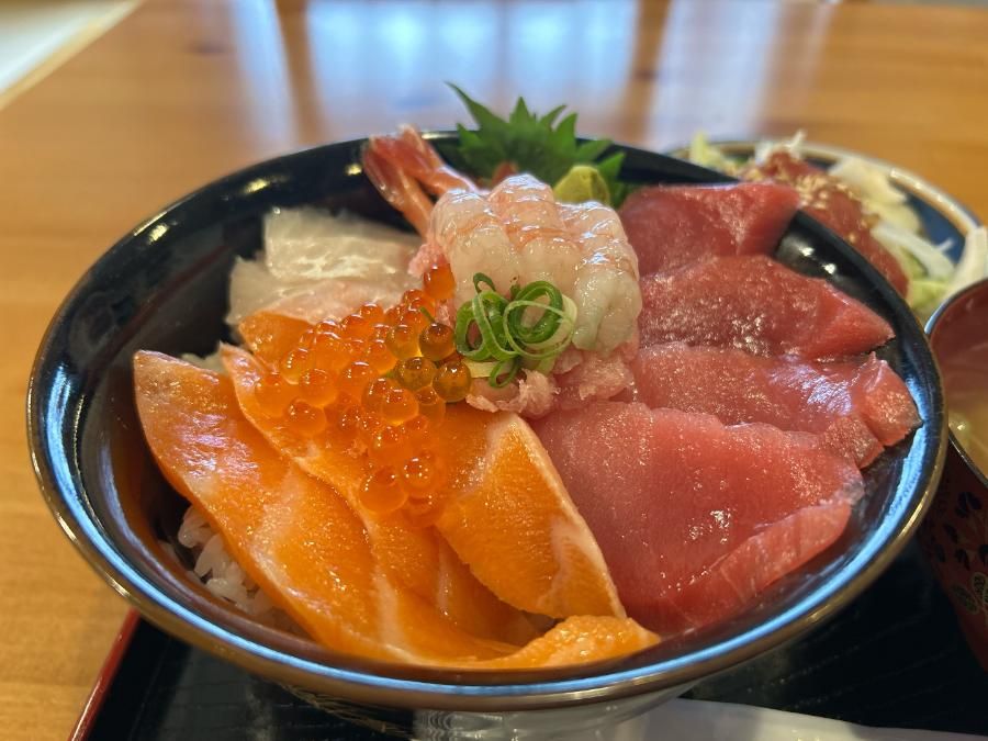 宮城で美味しいマグロを食べられる新名所は七ヶ浜、またはキッチンカー「海鮮処 魚将」 | TRILL【トリル】 宮城で美味しいマグロを食べられる新名所は七ヶ浜、またはキッチンカー「海鮮処 魚将」 | TRILL【トリル】