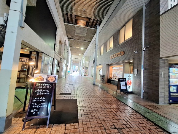 カフェ アンド シーシャ モコモコ3