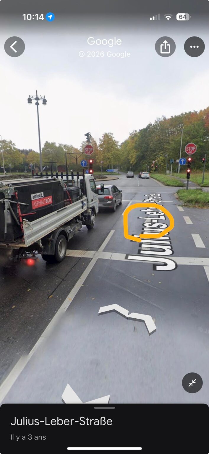 こんにちは、信号機のカメラについて簡単な質問があります。