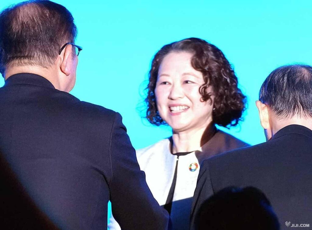 自民党大会、連合会長招かず ― 鈴木幹事長「特別な理由で外したということではない」