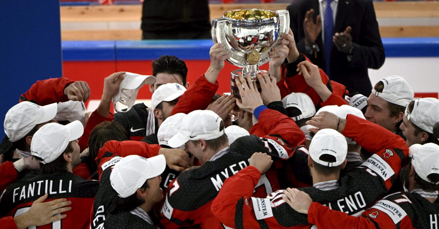 Ice Hockey-Canada defeat Germany to win World Championship gold