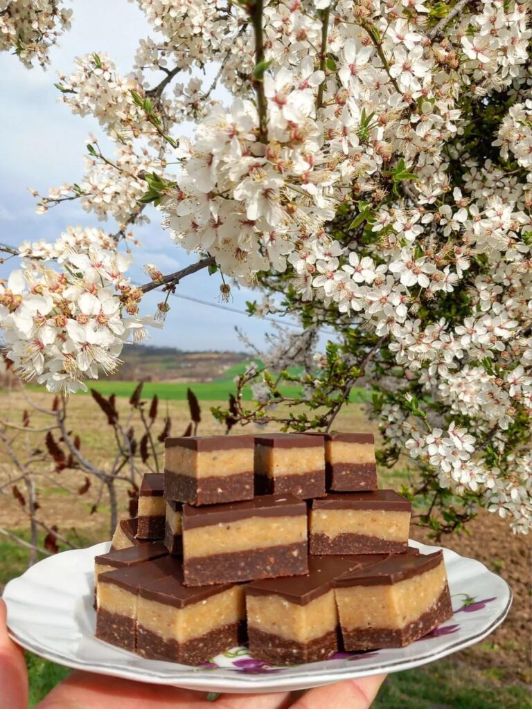 元ユウのお気に入り、セルビアの自家製「バハデラ」。