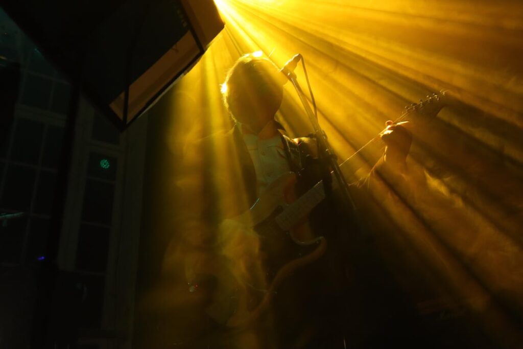 黄色い郵便配達員、デポクラブ。 2026.02.20