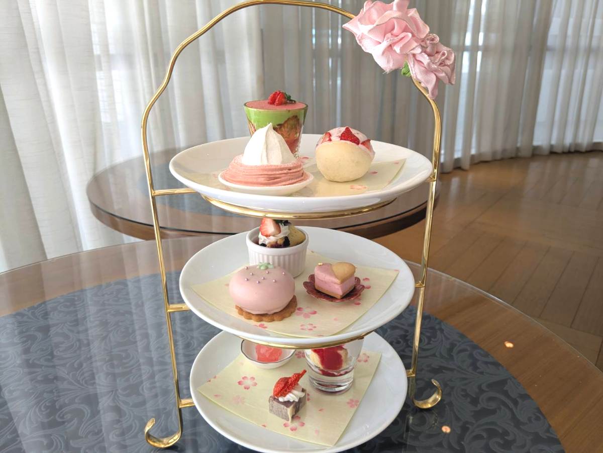 「ストロベリーアフタヌーンティー」