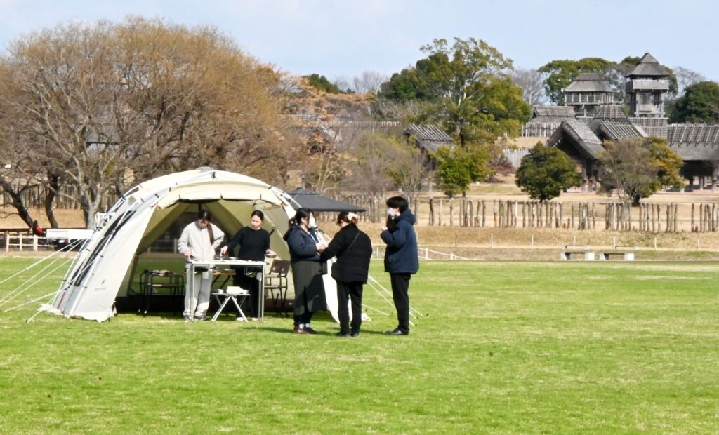 「スノーピーク グラウンズ吉野ヶ里」吉野ケ里歴史公園に 九州最大級のキャンプ場、完成 佐賀県 | 行政・社会 | 佐賀県のニュース 「スノーピーク グラウンズ吉野ヶ里」吉野ケ里歴史公園に 九州最大級のキャンプ場、完成 佐賀県 | 行政・社会 | 佐賀県のニュース