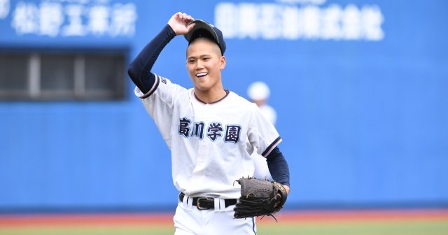 20校以上が誘った“ある有望中学生”の争奪戦「両親との面談で“一枚の紙”を渡した」山口の私立・高川学園への進学を決断させた“その内容” - ドラフト会議 | 高校野球 - Number Web