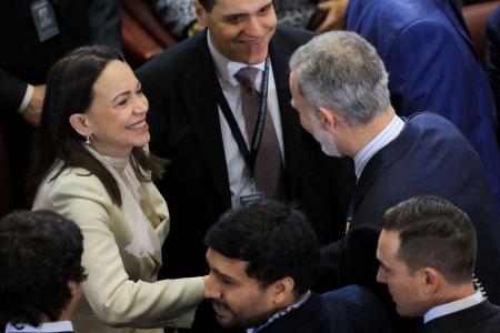 平和賞マチャド氏、チリ訪問 大統領就任式に出席 - 沖縄タイムス社