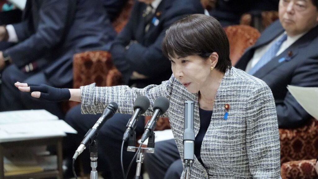 閣僚になってからも母はビンタした…高市早苗が今も守り続ける奈良県警伝説の婦人警察官だった母の教え | PRESIDENT Online(プレジデントオンライン) 閣僚になってからも母はビンタした…高市早苗が今も守り続ける奈良県警伝説の婦人警察官だった母の教え | PRESIDENT Online(プレジデントオンライン)