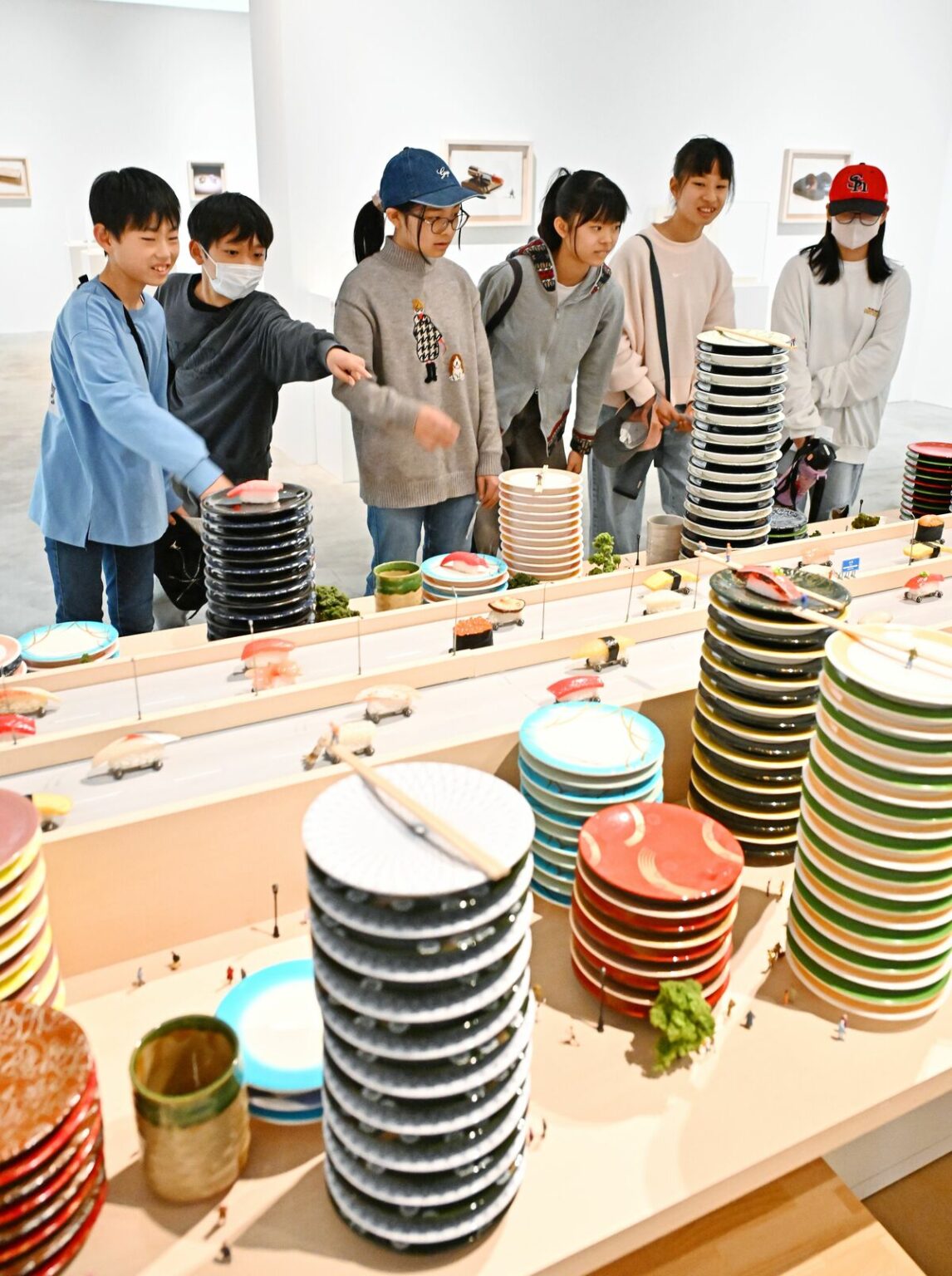「MINIATURE LIFE展2」　佐賀県立美術館で開催中　独創的な作品に瞳きらきら | 暮らし・文化 | 佐賀県のニュース