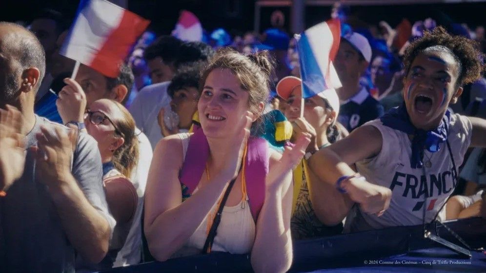 『THAT SUMMER IN PARIS』 監督：ヴァレンティンヌ・カディック 出演：ブランディーヌ・マデック、インディア・エール 原題：Le Rendezvous de...