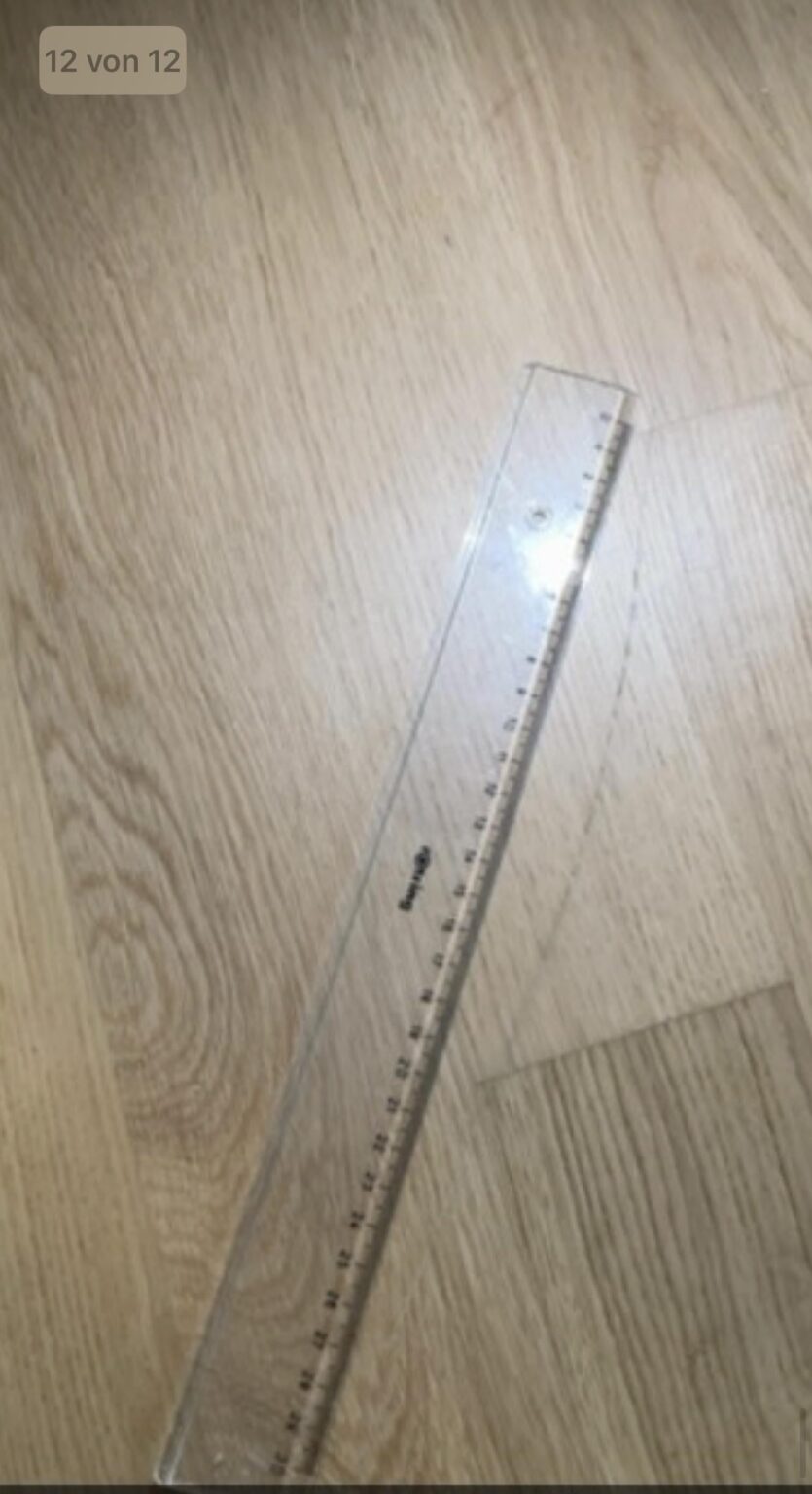 3 年後の寄木細工の小さな傷に対して 200 スイスフラン – 妥当ですか?