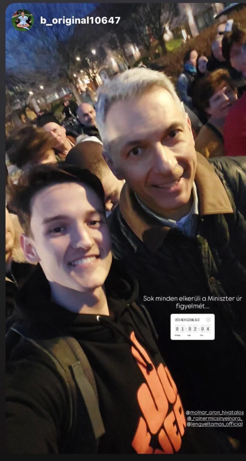 すべてのヒーローがマントを着ているわけではありません。セーターを着ている人もいます😎