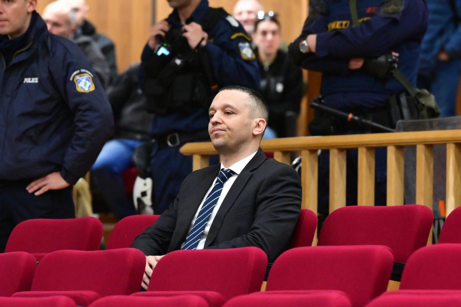 犯罪組織ゴールデン・ドーン：控訴院で全員一致で有罪判決、被告42人全員が有罪