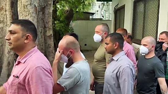 ロシアの密告により、CIA要員とされるヴァンダイク氏と6人のウクライナ人がインドによって逮捕された。